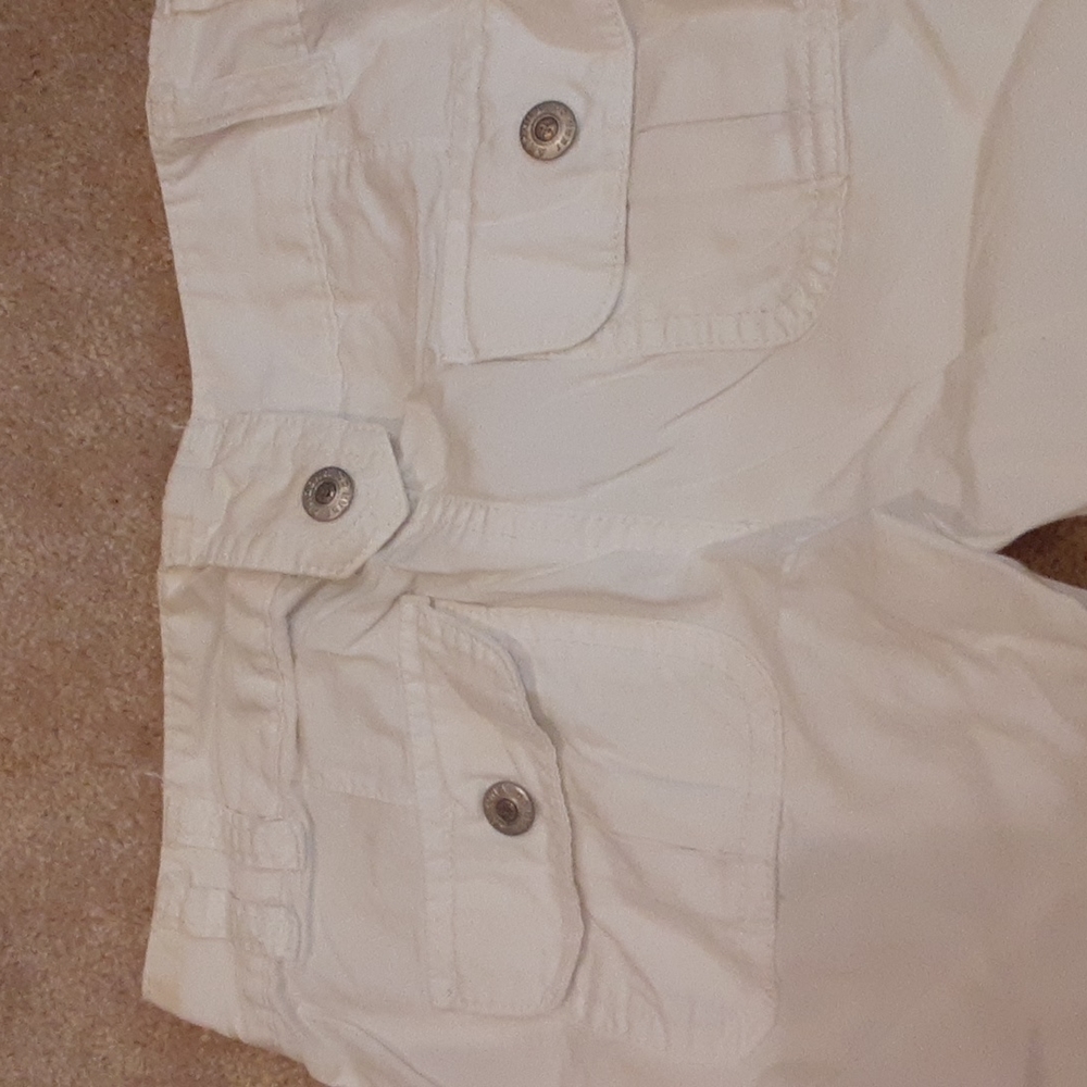 2/$12 or 5/$25 White Bermuda shorts, 10 SLIM - Picture 4 of 6
